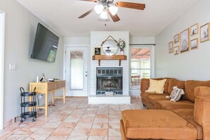 Smart TV, fireplace, offices