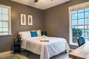 4 bedrooms, desk, iron/ironing board, travel cot