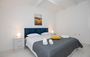 4 sovrum, resesäng, gratis wi-fi och sängkläder