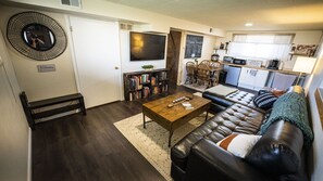 Smart TV, Netflix, books, streaming services - Basecamp Denver 2BR Guest Suite near Red Rocks (Lakewood)