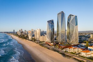 Exterior - The Langham, Gold Coast and Jewel Residences (Surfers Paradise)
