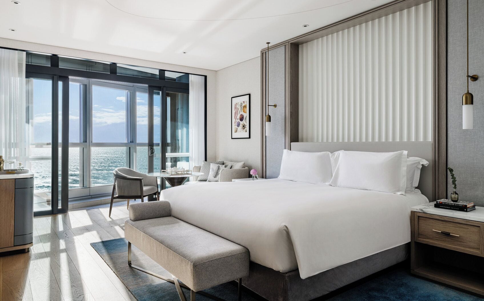 Deluxe Room | Premium bedding, down comforters, pillowtop beds, in-room safe