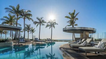 Indoor pool, outdoor pool, sun loungers