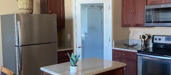 Desert Oasis Minutes from Lake Mohave and the River