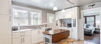 Charming house in a charming town, Casa Cerini