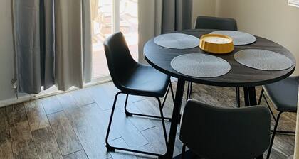 Nice, & cool 4- bedroom home to enjoy a stay and relax in.