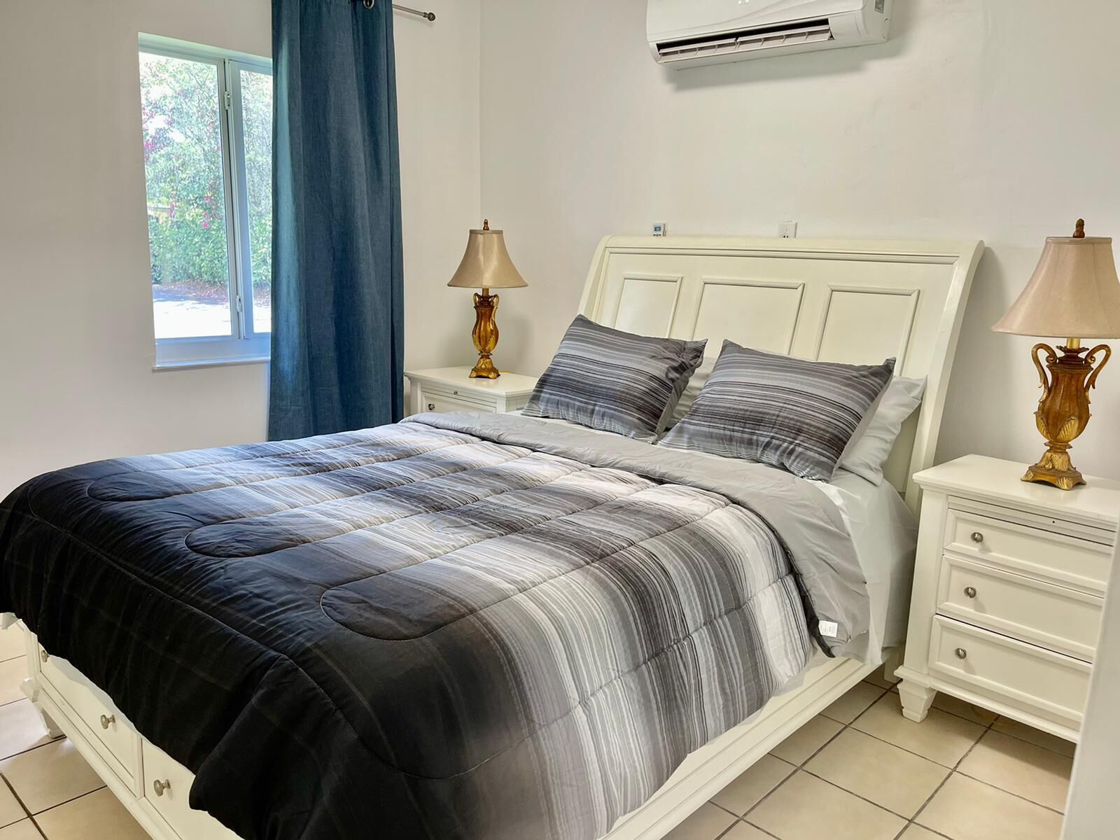 1 bedroom located in Homestead Fl , Near Fl keys , private parking