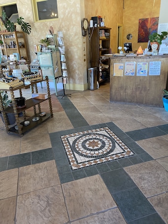 Reception. Charles Hotsprings