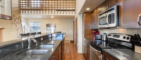 Apartment (3 Bedrooms) | Exterior