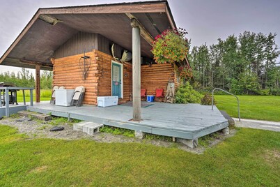 Near Kenai River: 'Angler's Escape' in Soldotna