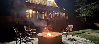 Lakefront Oasis with Private Boat Dock on Lake Palestine