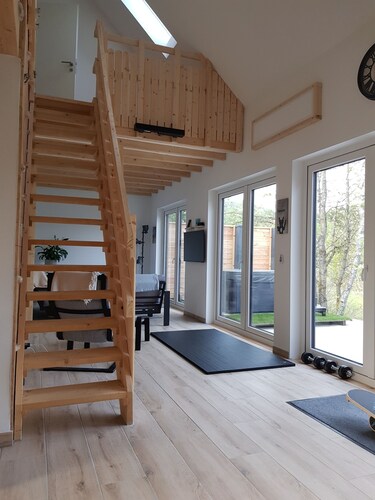 Fantastic chalet with outdoor WHIRLPOOL. NEW since 2023: outdoor SAUNA!!!