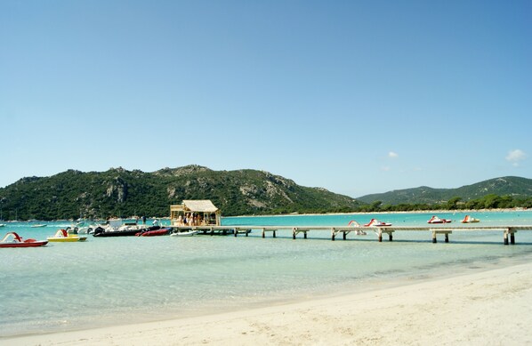 Sun-loungers