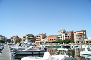 Marina