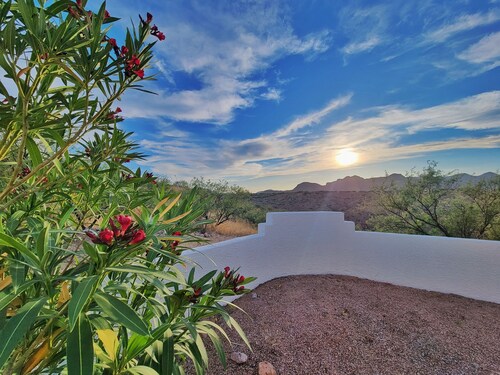 Charming home with stunning views!