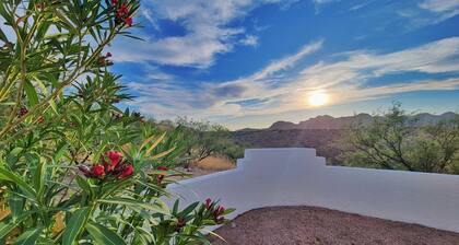 Charming home with stunning views!