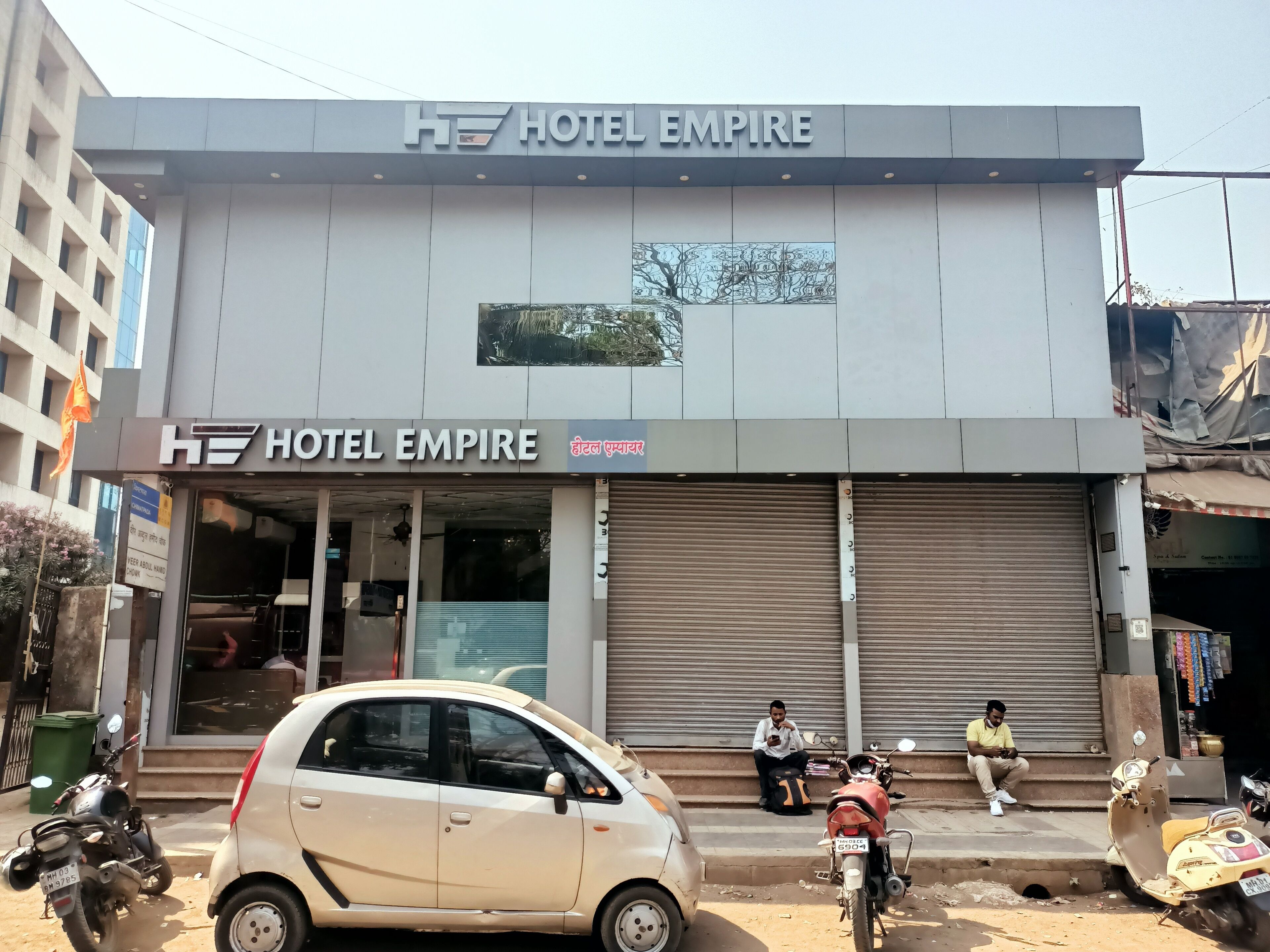 Foto - Hotel Empire - Near Mumbai International Airport