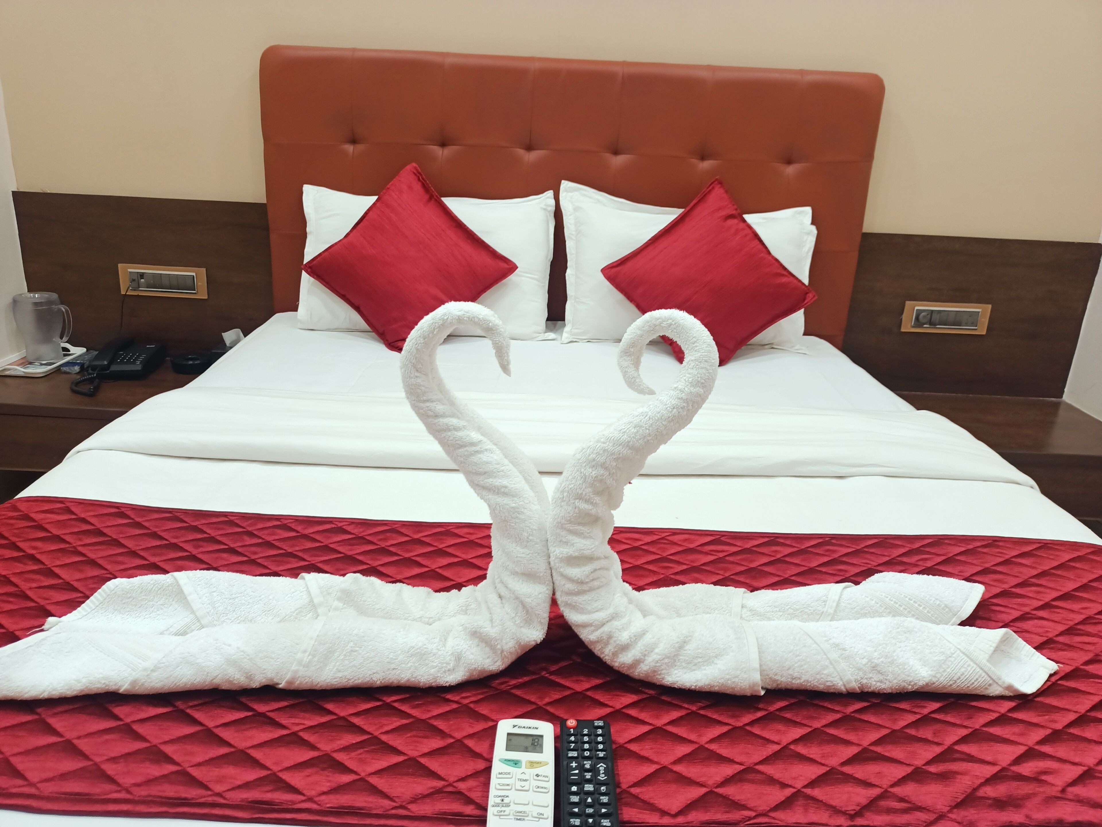 Foto - Hotel Empire - Near Mumbai International Airport