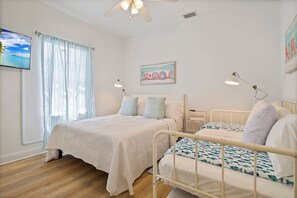 3 bedrooms, desk, iron/ironing board, travel crib