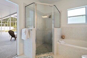 Shower, hair dryer, towels