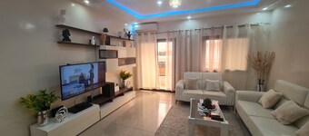 PENTHOUSE ALMADIES