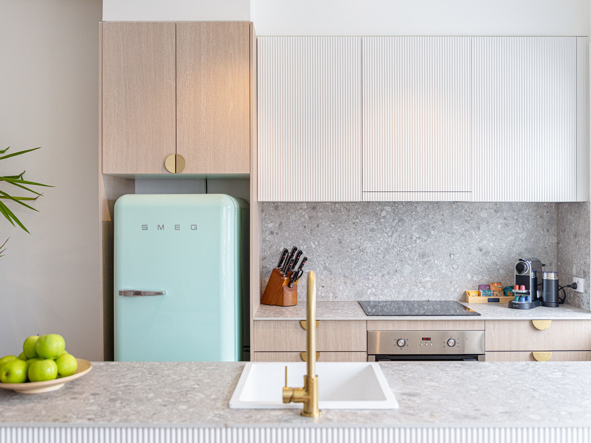 Boulevard 88 - Four — image 8