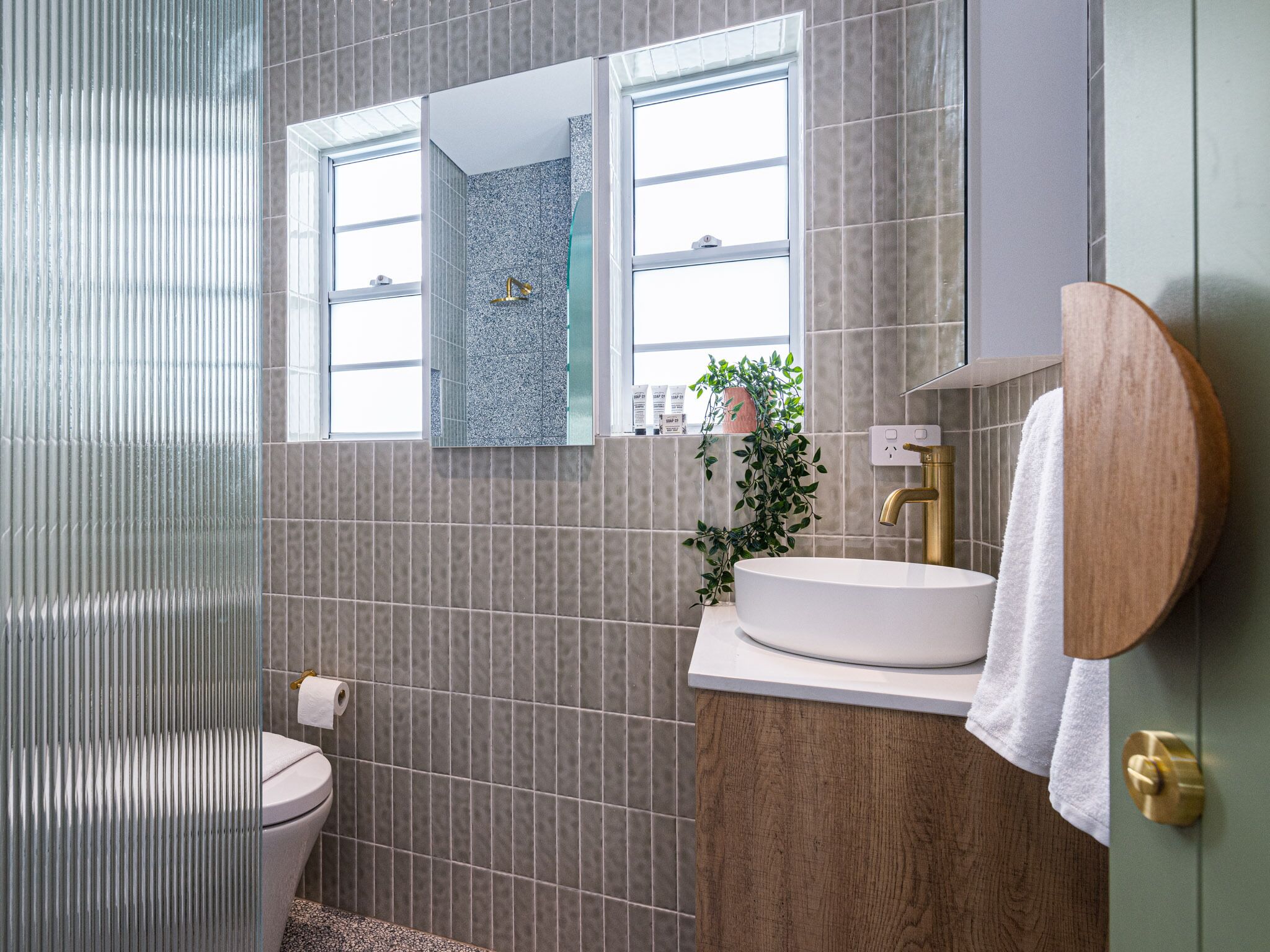 Boulevard 88 - Four — image 16