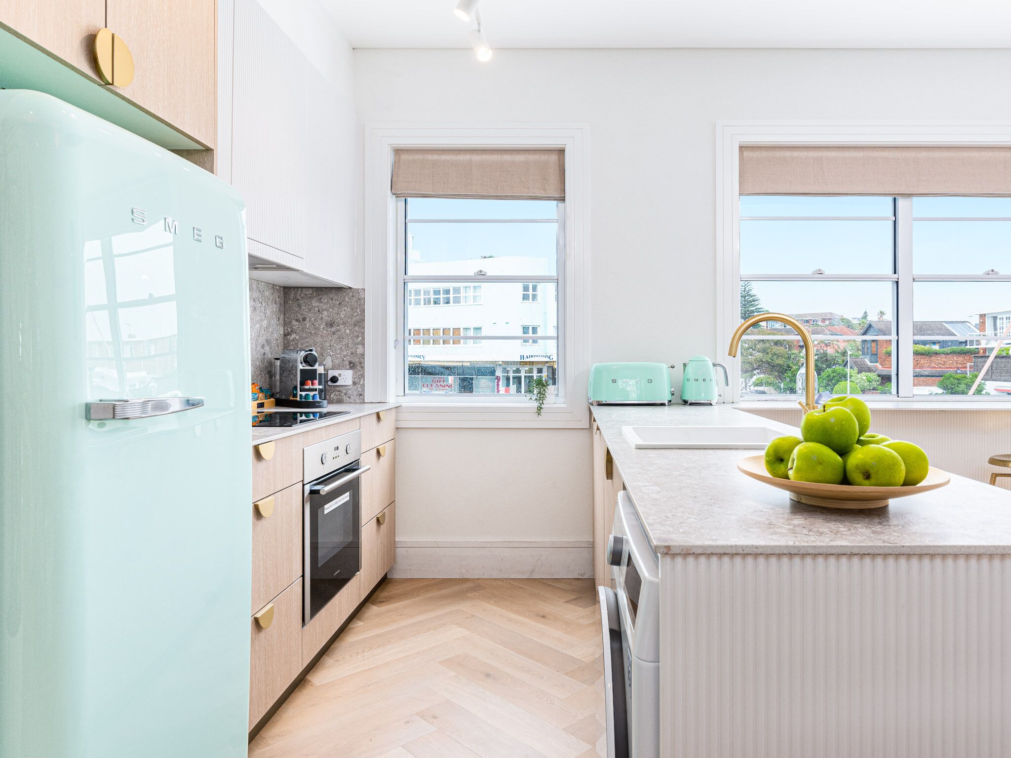 Boulevard 88 - Four — image 7