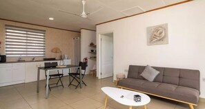 Comfort Apartment, 1 Bedroom | Private kitchen - Cap Confort (Mahé Island)