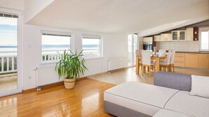 Living area - Apartments Goran, (16657), Kaštel Kambelovac, hr (Kaštel Kambelovac)