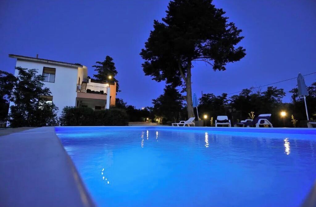 Piscina all'aperto