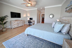 Condo, 3 Bedrooms