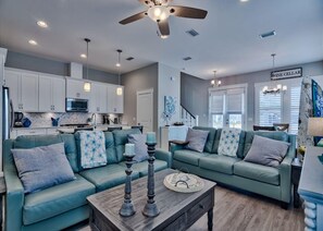 Maison, 4 chambres | Salle de séjour