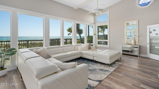 House, 6 Bedrooms | Living room - 17811 Front Beach by Forehand Rentals (Panama City Beach)