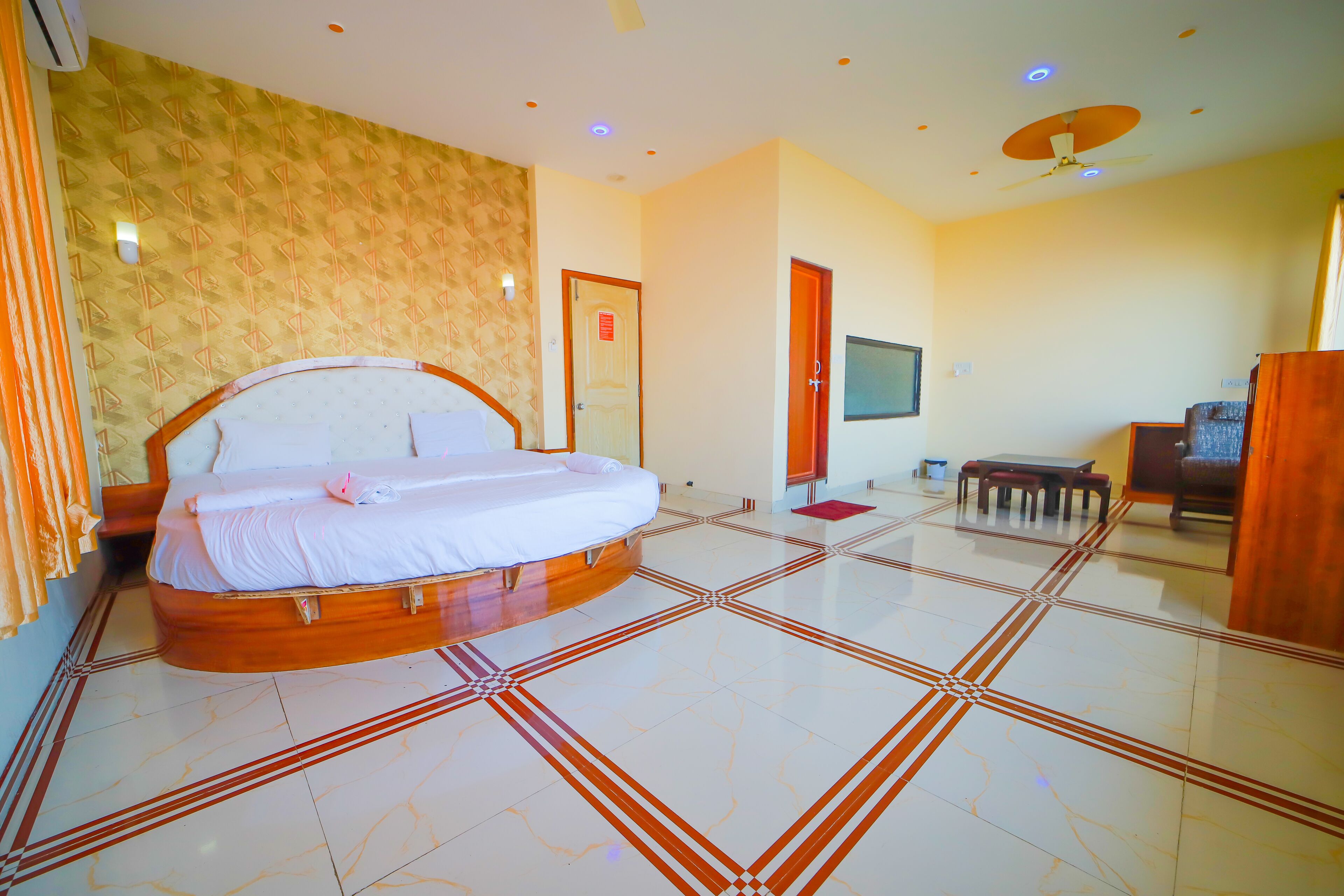 مساحة عمل للكمبيوتر المحمول وواي فاي مجانًا