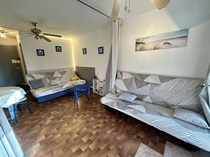 صورة غير مصنفة، 5 من 11، زرّ