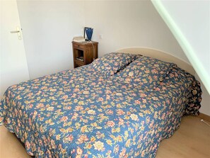 1 bedroom, free WiFi