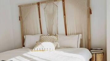 2 slaapkamers, een strijkplank/strijkijzer, gratis wifi, beddengoed