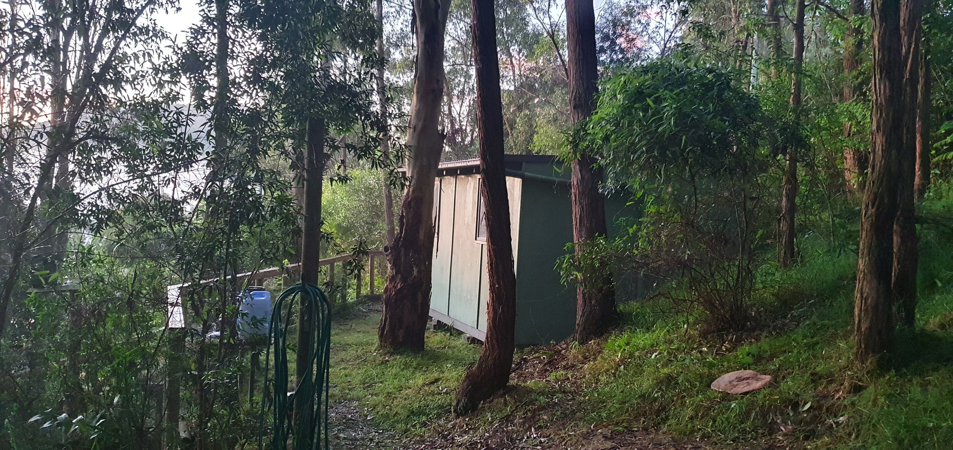 One bedroom house with detached bedroom / studio — image 22