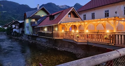 Captain's lodge