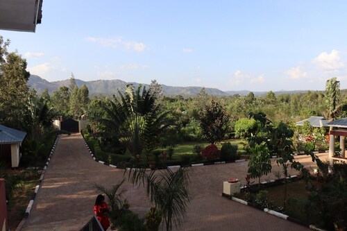 Comfortable rooms for you. Just 800m from Kisumu's prestigious Ciala Resort. !!!