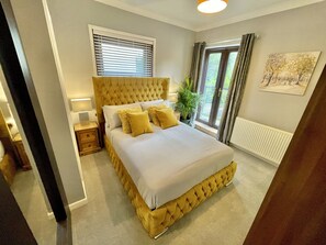 2 chambres, Wi-Fi gratuit, draps fournis