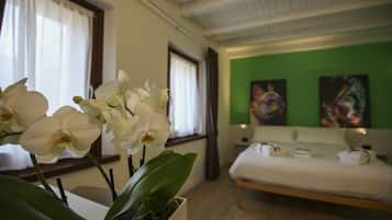 1 chambre, fer et planche Ă  repasser, Wi-Fi gratuit, draps fournis