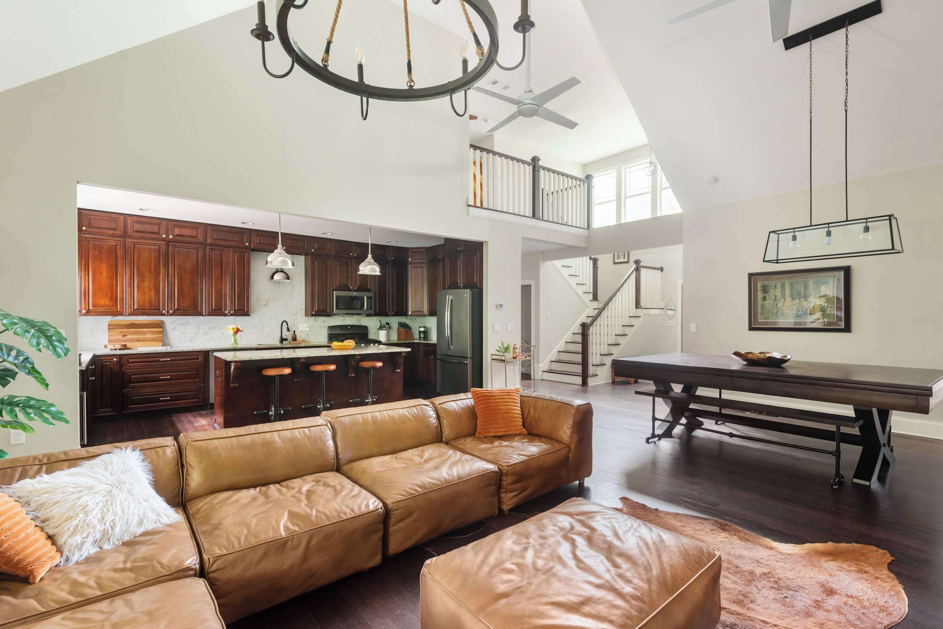 تلفزيون، مكتب