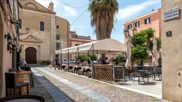 Ristorazione all'aperto