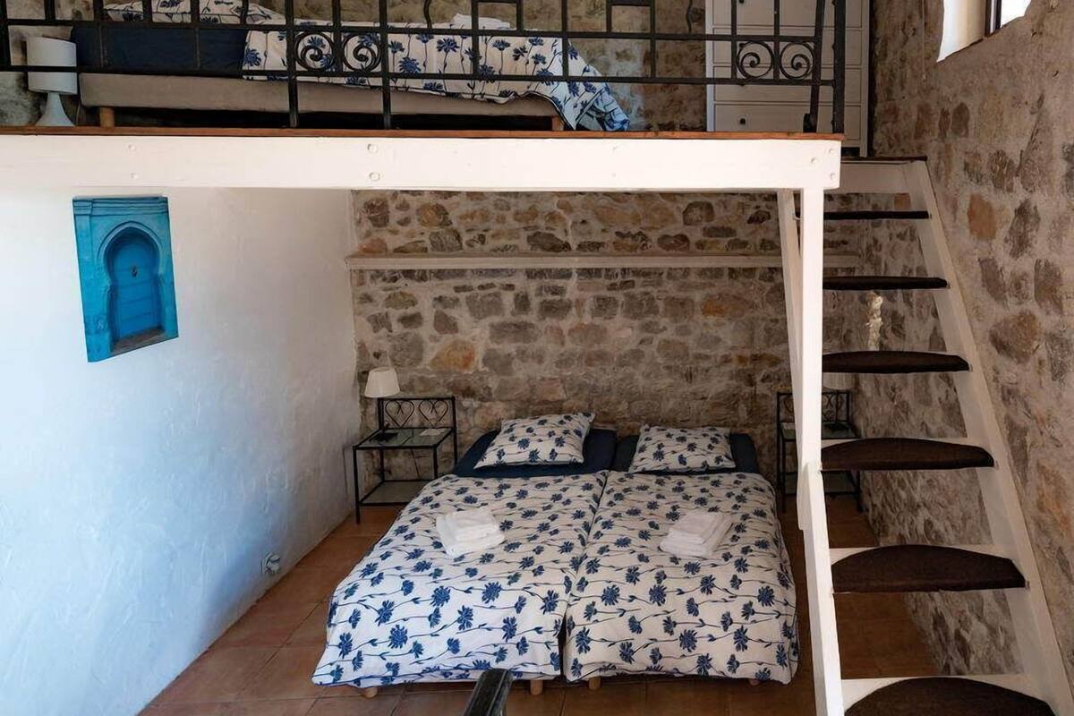 Deluxe Studio Suite | Select Comfort beds, travel crib, WiFi, individually decorated