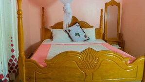 Standard Double Room - Gugga Resort (Soroti)