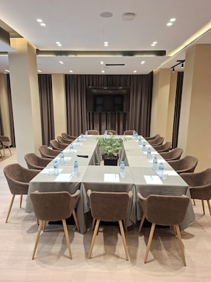 Meeting facility - Mulaj Hotel (Tirana)