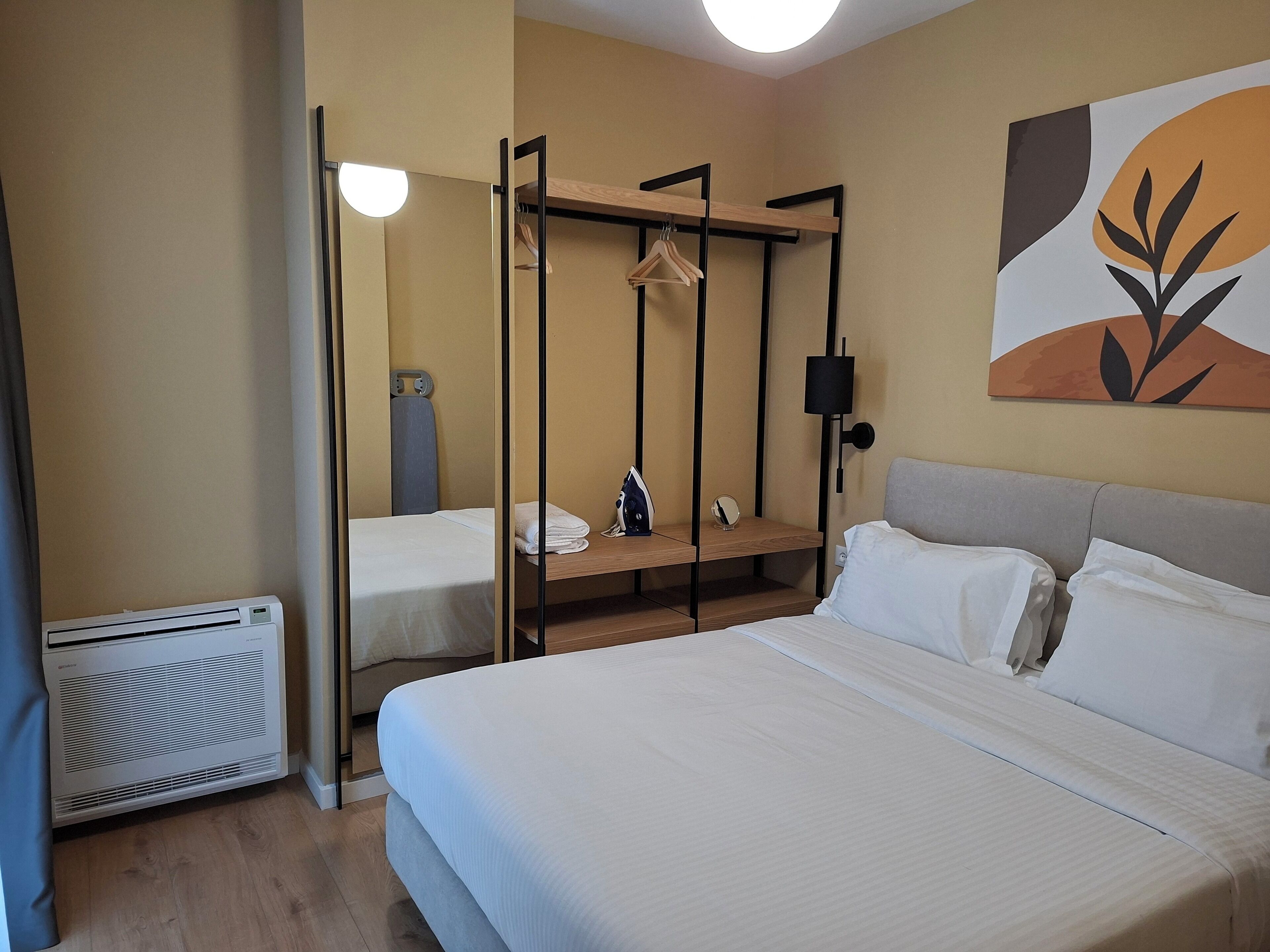 家庭套房 | 埃及棉床单、高档床上用品、羽绒被、记忆海绵床垫