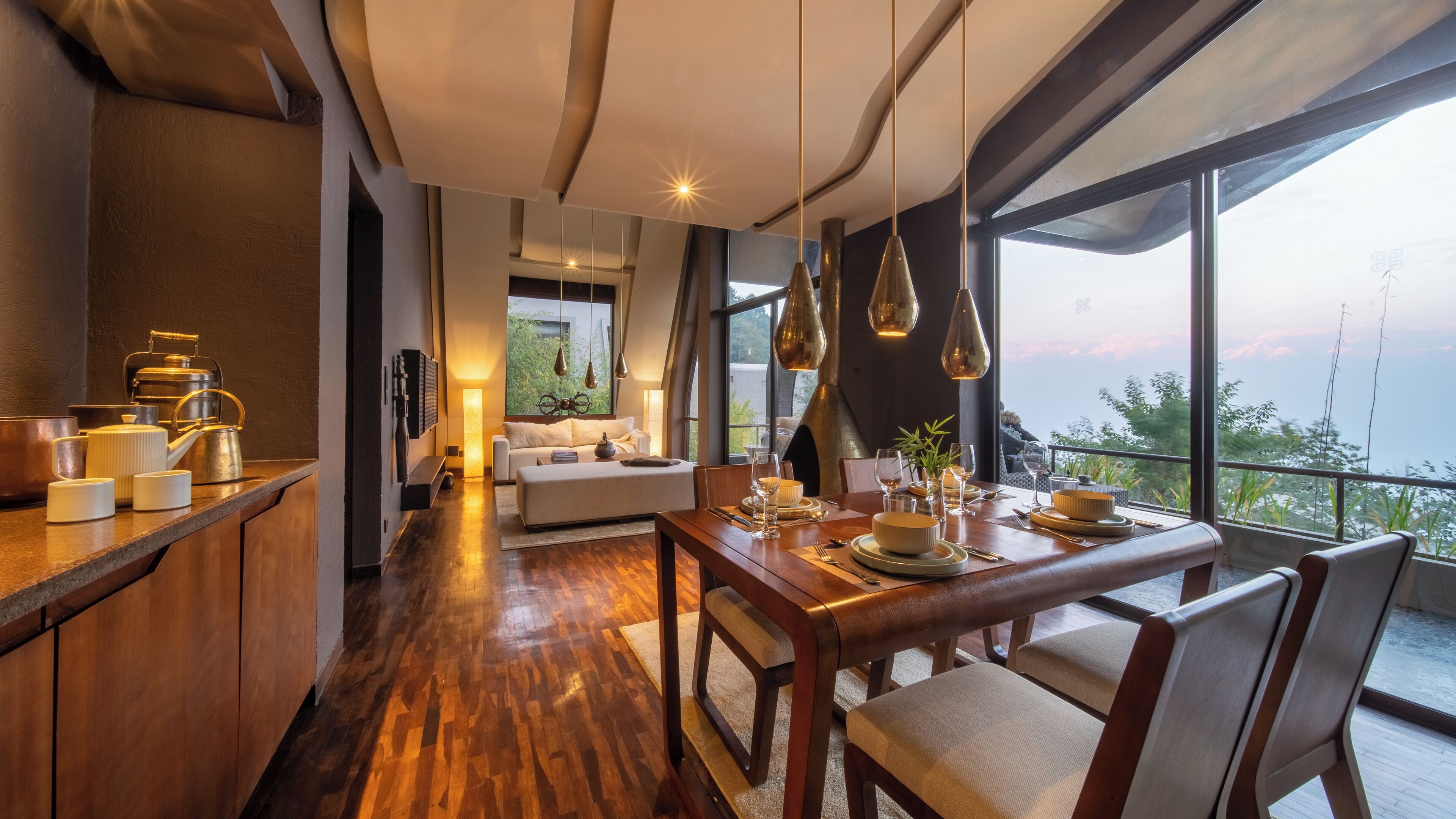 One Bedroom Villa | Cocina privada | Cafetera y tetera y toallas de papel 